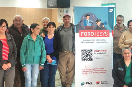 El ISSyS realizó nuevos talleres de alfabetización digital en Gastre y Gualjaina